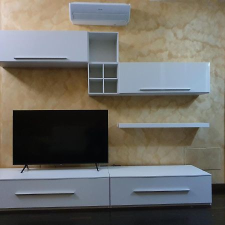 Milano Malpensa Grandi Mansarda Attico Apartment Gallarate Luaran gambar
