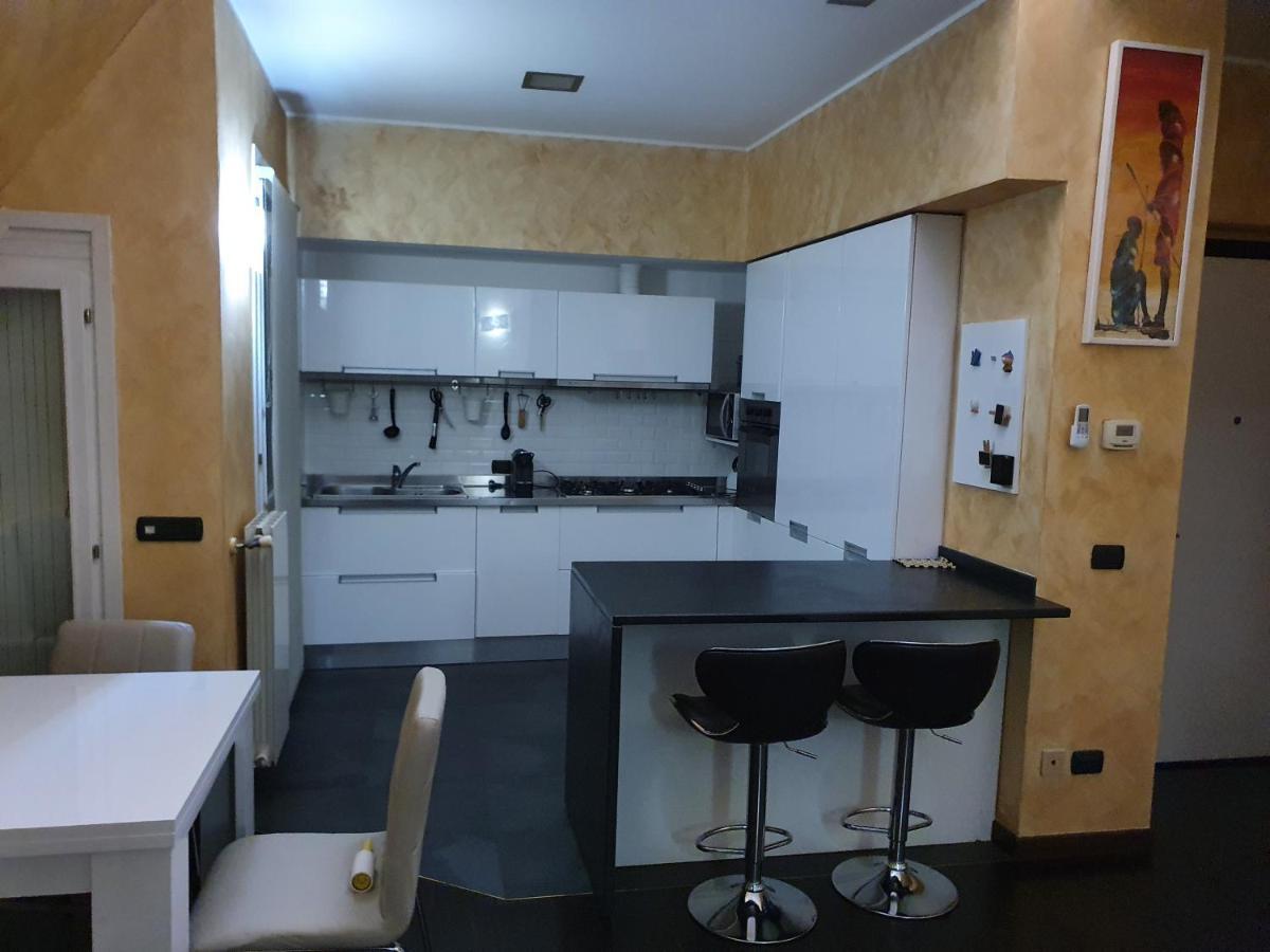 Milano Malpensa Grandi Mansarda Attico Apartment Gallarate Luaran gambar
