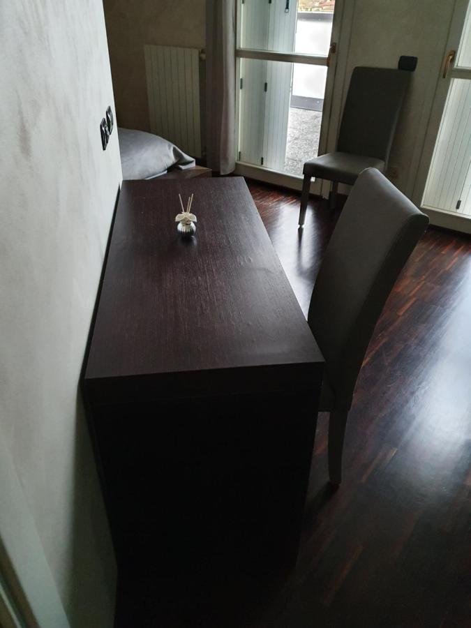 Milano Malpensa Grandi Mansarda Attico Apartment Gallarate Luaran gambar
